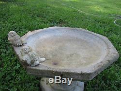 Elegant Vintage Cement/concrete Old Tabletop Bird Bath 2 Fat Baby Birds 11 T